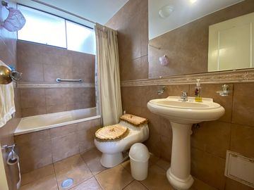DEPARTAMENTO EN VENTA EN LOS PORTALES CAYMA
