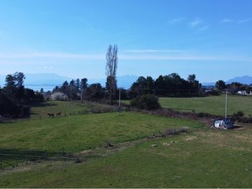 Terreno a metros de zona urbana en Lago Ranco