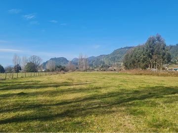 Terreno a metros de zona urbana en Lago Ranco