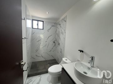 Departamento de 2 recámaras en Avenida Huayacan Cancún
