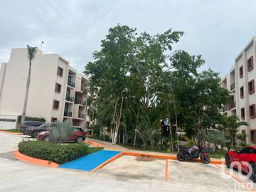 Departamento de 2 recámaras en Avenida Huayacan Cancún