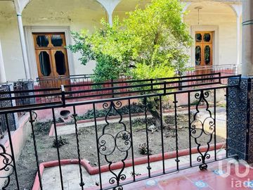 Casa con estilo colonial,
