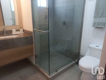 CASA EN VENTA UBICADO AL PONIENTE DE LA ZONA METROPOLITANA DE MONTERREY, DOMINIO CUMBRES