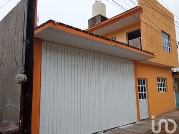 CASA EN VENTA EN TECAMACHALCO