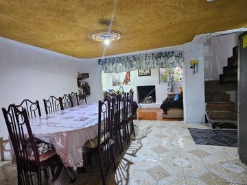 CASA EN VENTA EN JARDINES DE MORELOS, SECCIÓN BOSQUES, ECATEPEC DE MORELOS