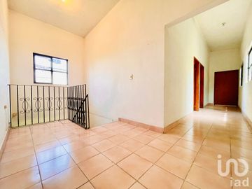 Venta de Casa con jardín y árboles frutales, Temixco, Morelos