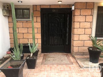 VENDO CASA LOS GIRASOLES, COYOACÁN
