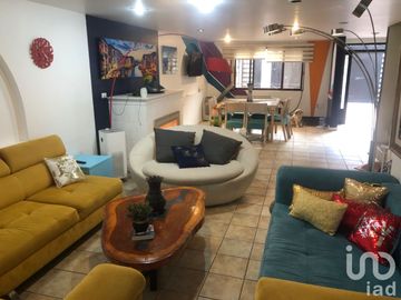 VENDO CASA LOS GIRASOLES, COYOACÁN