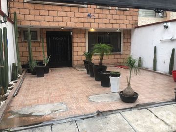 VENDO CASA LOS GIRASOLES, COYOACÁN