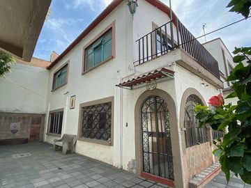 CASA EN VENTA EN LA COLONIA PUEBLA, VENUSTIANO CARRANZA