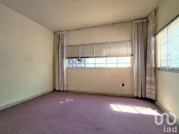 Casa en Venta en Cuautitlán Estado de México con uso de suelo habitacional/comercial