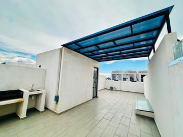 Casa en venta Residencial Malta, con Roof Garden y amenidades