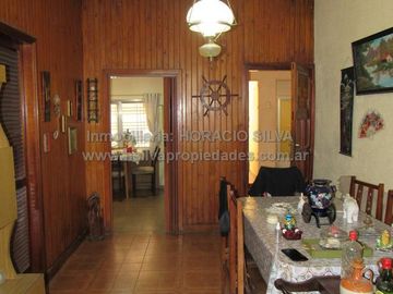 Casa - Valentin Alsina