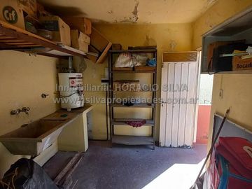 Casa - Valentin Alsina
