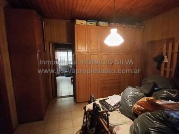 Casa - Valentin Alsina
