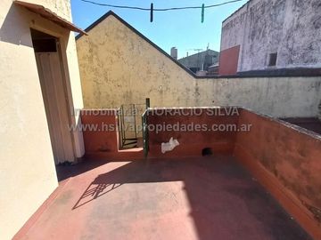 Casa - Valentin Alsina