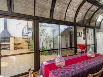 Aranguren 500  Vivienda 2 Unidades 5 Ambientes 170 m2 Apto Profesional Caballito
