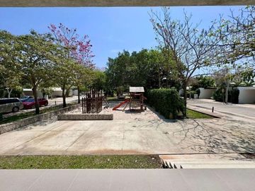360M2 Construcción Entrega inmediata| En privada con Amenidades|
