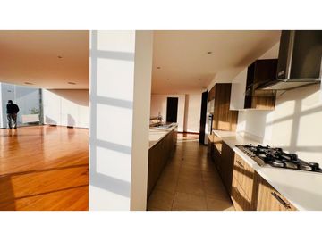 Bellavista, Departamento en Venta, 200m2, 3 Habitaciones