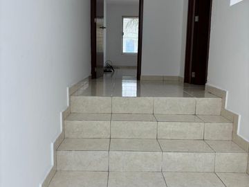 LINDA CASA EN SAN MARTINITO