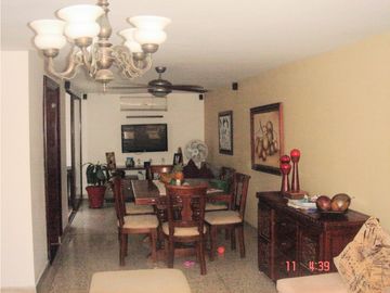 SE VENDE CASA EN CONJUNTO