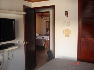 SE VENDE CASA EN CONJUNTO