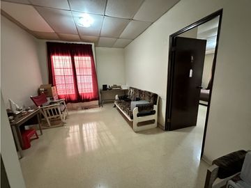 Se VENDE Casa Tipo Dúplex en Altos de Miraflores, Betania, Panamá