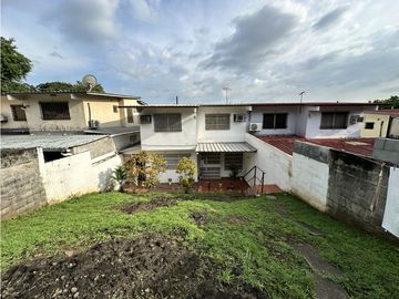 Se VENDE Casa Tipo Dúplex en Altos de Miraflores, Betania, Panamá
