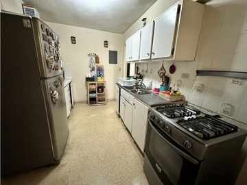 Se VENDE Casa Tipo Dúplex en Altos de Miraflores, Betania, Panamá