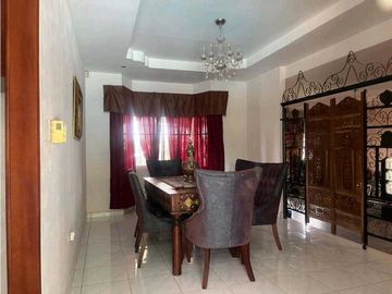 VENDO CASA EN SANTIAGO DE VERAGUAS CON PISCINA