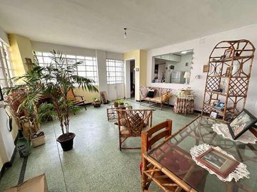 Casa en venta en Quilmes Oeste