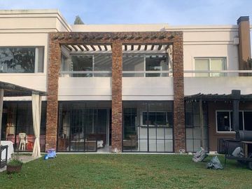 Casa en venta en Fincas de Iraola I