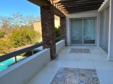 Casa en venta en Fincas de Iraola I