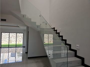 CASA EN VENTA, A CONSTRUIR EN TERRENO A ELEGIR, EXCLUSIVA