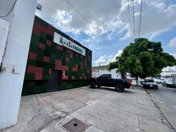 Se vende local comercial en excelente ubicación, col. Jorge Almada