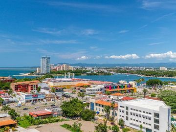 Penthouse 1201 T1 Zoho Skies
