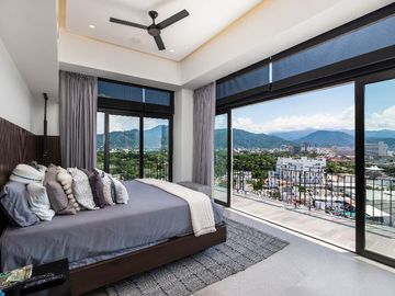 Penthouse 1201 T1 Zoho Skies