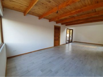 Parcela, con 2 preciosas casas en el mejor sector!