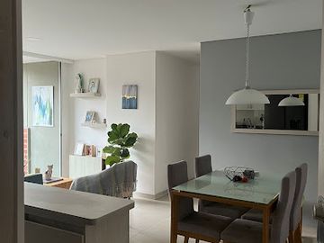 VENTA de APARTAMENTO en SABANETA