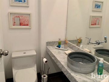 BONITO DEPARTAMENTO EN VENTA CON VISTA A PARQUE BLUME MIRAFLORES