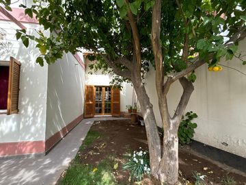 OPORTUNIDAD DE INVERSION, CASA / LOTE APTO DESARROLLO, ISLAS MALVINAS, SANTA GENOVEVA
