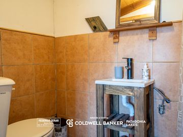 OPORTUNIDAD VENTA Casa 4 ambientes con Anexo Turistico en KM5