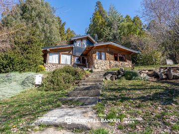 OPORTUNIDAD VENTA Casa 4 ambientes con Anexo Turistico en KM5