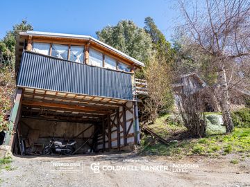 OPORTUNIDAD VENTA Casa 4 ambientes con Anexo Turistico en KM5
