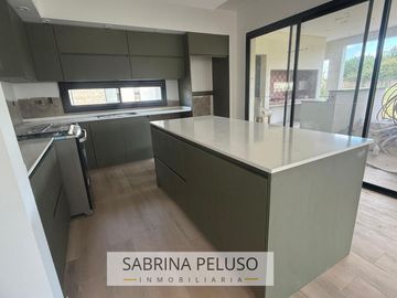 Casa en venta en prados del oeste