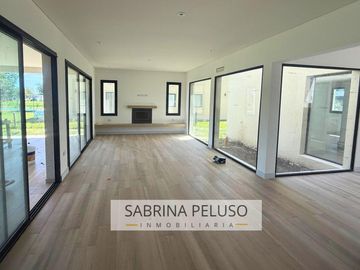 Casa en venta en prados del oeste