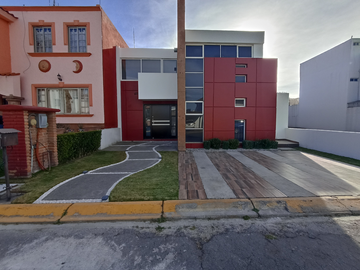 Casa 198m2 Rancho San Jose 4 recamaras