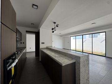 Casa Nueva en Venta Lomas del Dorado