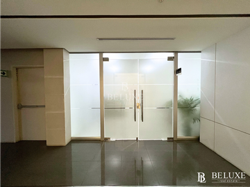 VENTA DE OFICINA EN EDISON CORPORATE CENTER, EDISON PARK (8)