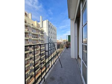 DEPTO 2 AMB (GASCÓN 1400)